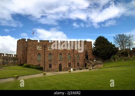 Die Gärten des historischen Shrewsbury Castle in Shropshire, Großbritannien Stockfoto