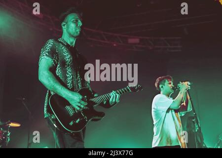 03/04/2022 - die englische Rockband NOTHING BUT DIEBS spielt ihre erste Live-Show nach COVID, live bei Fabrique Milano, Italien. Stockfoto