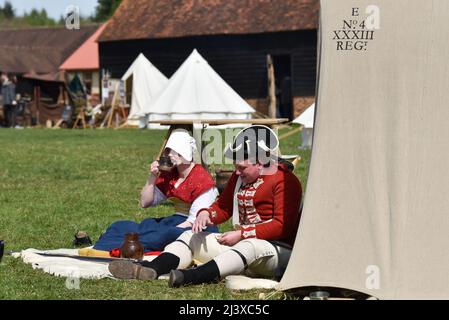 Das Living History Festival, Chiltern Open Air Museum, Großbritannien. 10. April 2022. Das Living History Festival im Chiltern Open Air Museum [COAM]. Erzählt die Geschichte des britischen Soldaten der letzten 200 Jahre, von den Napoleonischen Kriegen bis zur Neuzeit. Kredit: Matthew Chattle/Alamy Live Nachrichten Stockfoto