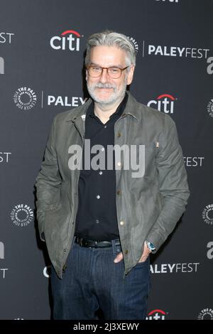 LOS ANGELES - APR 9: Peter Gould beim PaleyFEST 2022 - Better Call Saul im Dolby Theater am 9. April 2022 in Los Angeles, CA Stockfoto