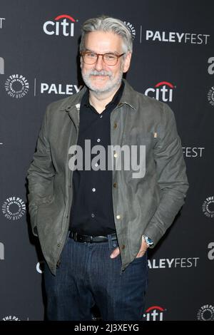 LOS ANGELES - APR 9: Peter Gould beim PaleyFEST 2022 - Better Call Saul im Dolby Theater am 9. April 2022 in Los Angeles, CA Stockfoto