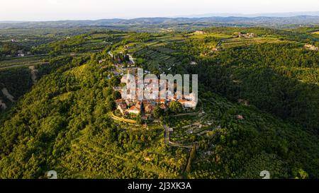 Luftaufnahme der Stadt Groznjan, Istra, Kroatien Stockfoto