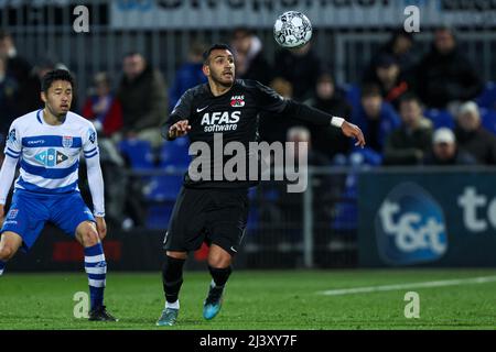 ZWOLLE, NIEDERLANDE - 10. APRIL: Vangelis Pavlidis von AZ Alkmaar während des niederländischen Eredivisie-Spiels zwischen PEC Zwolle und AZ Alkmaar am 10. April 2022 im Stadion Mac3Park in Zwolle, Niederlande (Foto: Peter Lous/Orange Picles) Stockfoto