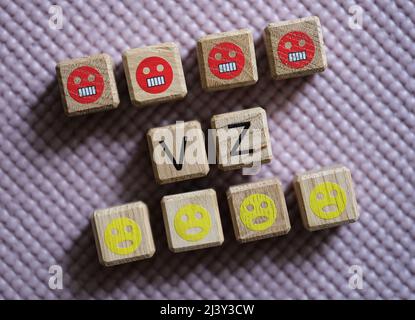 Russische Aggression V Z gegen friedliche Ukrainer in der Ukraine Stockfoto