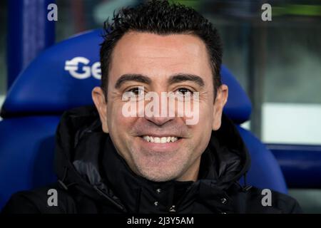 Valencia, Spanien, 10. April 2022. FC Barcelona-Manager Xavi Hernandez vor dem Spiel in der La Liga zwischen Levante ud und FC Barcelona. Foto von Jose Miguel Fernandez /Alamy Live News ) Stockfoto