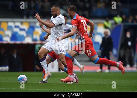 Neapel, Italien . 10. April 2022. Arthur Cabral von ACF Fiorentina während der Serie Ein Spiel zwischen SSC Napoli und ACF Fiorentina im Stadio Diego Armando Maradona Neapel Italien am 10. April 2022. (Foto Franco Romano) Quelle: Franco Romano/Alamy Live News Stockfoto