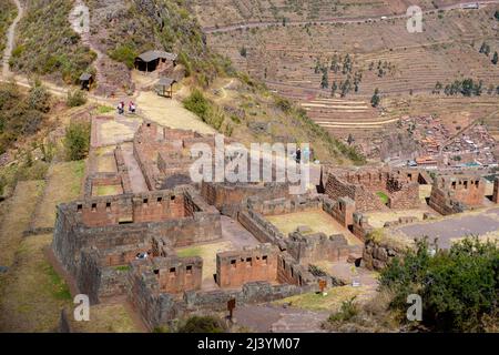 Intihuatana Sektor der Pisac Inka Festung alte Ruinen der Stadt, Peru Heiliges Tal. Stockfoto