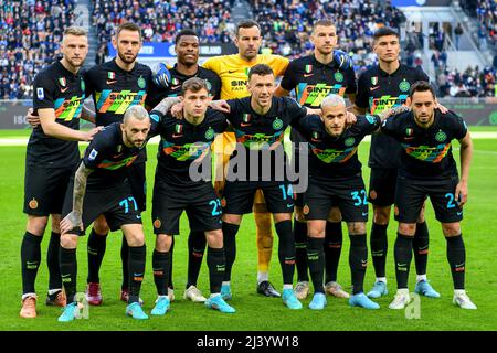 Mailand, Italien. 09., April 2022. Der Start-11 von Inter gesehen vor der Serie Ein Spiel zwischen Inter und Hellas Verona bei Giuseppe Meazza in Mailand. (Bildnachweis: Gonzales Photo - Tommaso Fimiano). Stockfoto