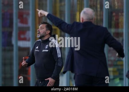 Perugia, Italien. 10. Apr, 2022. d'angelo luca (Trainer pisa Sportverein) während AC Perugia vs AC Pisa, italienische Fußball-Serie B Spiel in Perugia, Italien, April 10 2022 Quelle: Independent Photo Agency/Alamy Live News Stockfoto