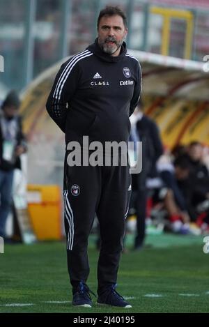 Perugia, Italien. 10. Apr, 2022. d'angelo luca (Trainer pisa Sportverein) während AC Perugia vs AC Pisa, italienische Fußball-Serie B Spiel in Perugia, Italien, April 10 2022 Quelle: Independent Photo Agency/Alamy Live News Stockfoto