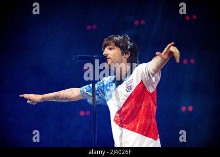 Assago Italien 10. April 2022 Louis Tomlinson - Ex One Direction Boyband - live im Mediolanum Forum Mailand © Andrea Ripamonti / Alamy Stockfoto