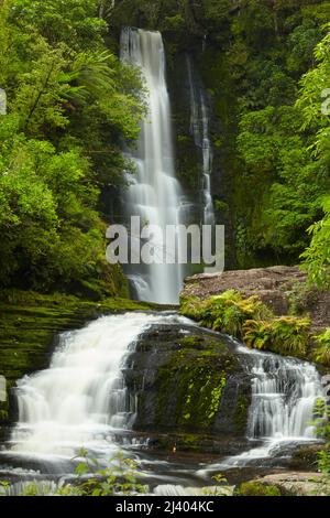 McLean Falls, Catlins, South Island, Neuseeland Stockfoto