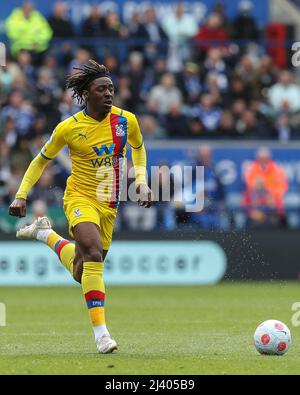 Leicester, Großbritannien. 10. April 2022. Eberechi Eze #10 von Crystal Palace am Ball in Leicester, Vereinigtes Königreich am 4/10/2022. (Foto von James Heaton/News Images/Sipa USA) Quelle: SIPA USA/Alamy Live News Stockfoto