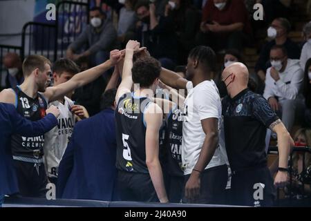 Cremona, Italien. 10. April 2022. Vanoli Cremona während Vanoli Basket Cremona vs Bertram Derthona Tortona, Italienische Basketball A Serie Championship in Cremona, Italien, April 10 2022 Quelle: Independent Photo Agency/Alamy Live News Stockfoto