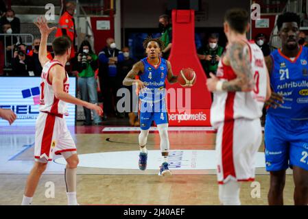 Enerxenia Arena, Varese, Italien, 10. April 2022, Russel nennen das Programm während Openjobmetis Varese vs Nutribullet Treviso Basket - Italienischer Basketball Eine Serie Championship Stockfoto