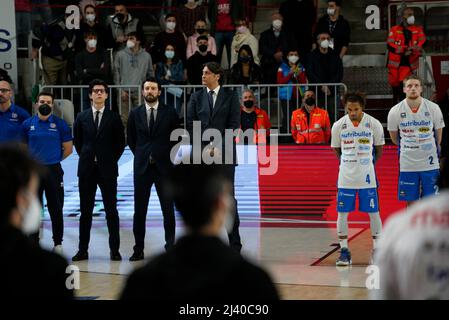 Enerxenia Arena, Varese, Italien, 10. April 2022, Marcello-Trainer Treviso während der Openjobmetis Varese gegen Nutribullet Treviso Basket - Italienische Basketball A Serie Championship Stockfoto