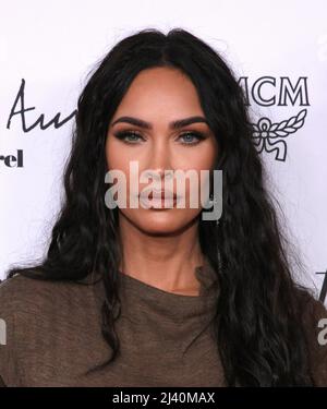 Beverly Hills, USA. 10. April 2022. Megan Fox nimmt am 10. April 2022 in Beverly Hills, Kalifornien, an den jährlichen Fashion Los Angeles Awards 6. der Daily Front Row in Beverly Wilshire, Einem Four Seasons Hotel, Teil. Foto: Crash/imageSPACE/Sipa USA Kredit: SIPA USA/Alamy Live News Stockfoto