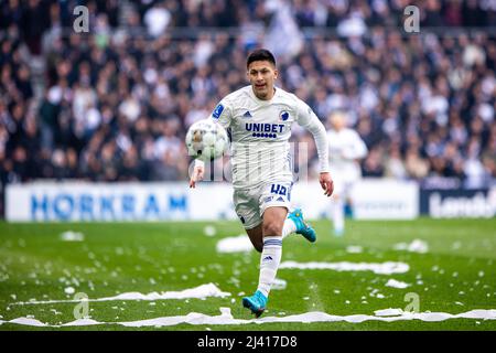 Kopenhagen, Dänemark. 10. April 2022. Roony Bardghji (40) vom FC Kopenhagen beim Superliga-Spiel 3F zwischen dem FC Kopenhagen und dem FC Midtjylland im Kopenhagener Park. (Foto: Gonzales Photo/Alamy Live News Stockfoto