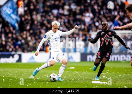 Kopenhagen, Dänemark. 10. April 2022. Peter Ankersen (22) vom FC Kopenhagen beim Superliga-Spiel 3F zwischen dem FC Kopenhagen und dem FC Midtjylland in Parken in Kopenhagen. (Foto: Gonzales Photo/Alamy Live News Stockfoto