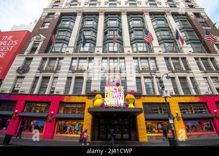 Die Frühlingsblumenschau 2022 im Macy's, Midtown Manhattan, New York City, USA Stockfoto