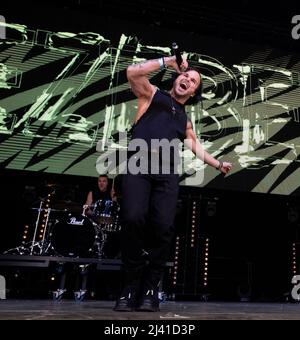 2022-04-09 22:25:52 AMSTERDAM - die finnische Rockband The Rasmus wird im Namen Finnlands mit dem Song 'Jezebel' während des Eurovision in Concert in AFAS Live auftreten. Während dieses Konzerts werden mehrere Künstler auftreten, die im Mai am Festival teilnehmen werden. ANP PAUL BERGEN niederlande Out - belgien Out Stockfoto