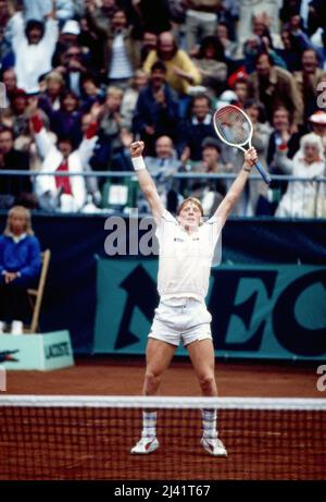 Boris Becker, deutscher Tennisspieler, gewinnt ein Tennisturnier, Deutschland um 1986. Stockfoto