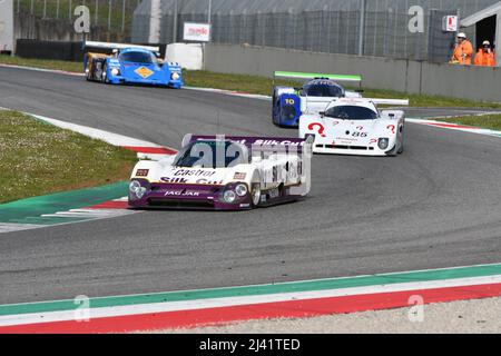 Scarperia, 3. April 2022: Jaguar XJR-12 #1 Jahr 1990 ex Brundle - Ferte - Leslie im Einsatz während des Mugello Classic 2022 auf dem Kurs Mugello in Italien. Stockfoto