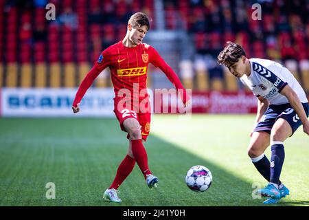 Farum, Dänemark. 10., April 2022. Oliver Villadsen (23) vom FC Nordsjaelland beim Superliga-Spiel 3F zwischen FC Nordsjaelland und Aarhus GF rechts im Dream Park in Farum. (Bildnachweis: Gonzales Photo - Dejan Obretkovic). Stockfoto