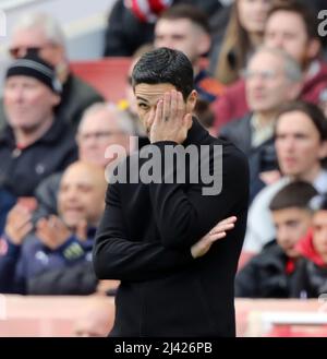 London, Großbritannien. 09. Apr, 2022. Beim Spiel Arsenal gegen Brighton und Hove Albion EPL, im Emirates Stadium, London, UK am 9. April 2022. Kredit: Paul Marriott/Alamy Live Nachrichten Stockfoto