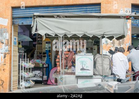 Tägliches Leben in Quito, Ecuador während der COVID-19 Pandemie. Stockfoto