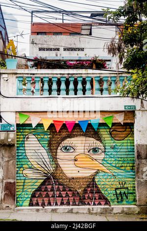 Die Gegend La Floresta in Quito, die sich einen Ruf als eines der betörensten Viertel jeder Stadt Südamerikas erworben hat. Stockfoto