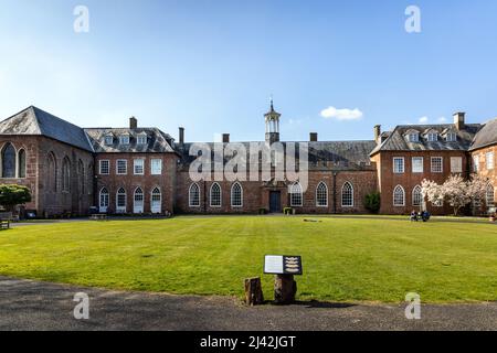 Außenansicht von Hartlebury Castle in Worcestershire, England. Stockfoto