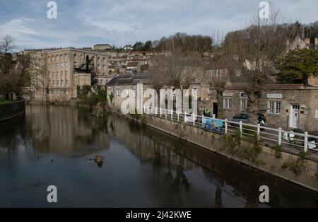 Alte Mühle am Fluss Avon in Bradford on Avon, Wiltshire, England, Großbritannien Stockfoto