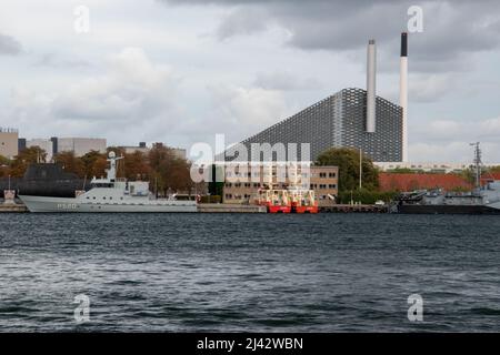 HDMS Diana (P520), ein Patrouillenschiff der Diana-Klasse im Hafen von Kopenhagen, Dänemark. Stockfoto