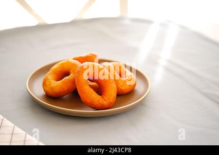 Lokma, süßes Gebäck, traditionelles arabisches oder türkisches Dessert. Stockfoto