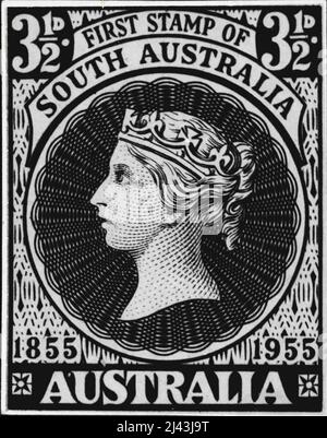 Die Postbeamten werden ab Oktober 17 für einen Monat eine besondere Queen Victorian-Gedenkmarke verkaufen. Der Stempel (rechts) wird grün und kostet 3½d. Es wird Königin Victoria darstellen und Merkmale von Briefmarken ihrer Regierungszeit enthalten. Das Ausstellungsdatum fällt mit der Eröffnung der australischen Philatelie-Ausstellung in Adelaide zusammen. Auf der Messe werden speziell gedruckte Registrierungsetiketten in den Postämtern erhältlich sein. 5. Juli 1955. (Foto: Abteilung des Postmeisters). Stockfoto