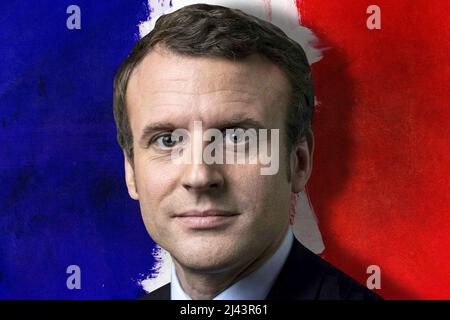 Emmanuel Macron mit der französischen Flagge Stockfoto