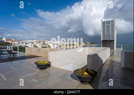 Aussichtsplattform und Turm Elevador do Peneco, Albufeira, Algarve, Portugal, Europa Stockfoto