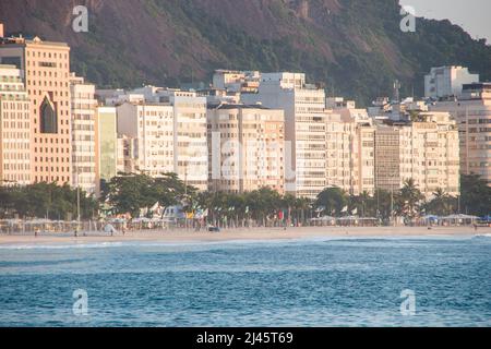 Strand von Copacabana in Rio de Janeiro, Brasilien. Stockfoto