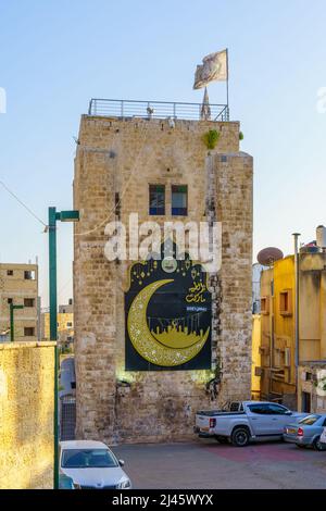 Tayiba, Israel - 09. April 2022: Blick auf den Mamluk Keep (Festung), im alten Zentrum von Tayiba, einer muslimischen arabischen Stadt in Zentralisraelien Stockfoto