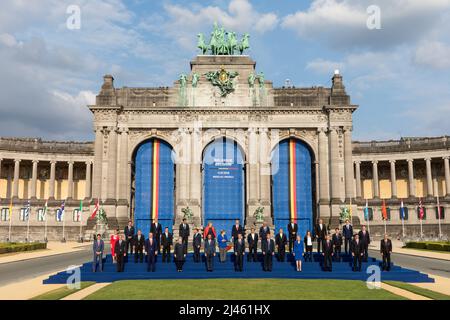 Brüssel, Belgien. 11.. Juli 2018. Die Teilnehmer des NATO-Militärbündnisses posieren für ein Gruppenfoto in Brüssel. (Foto von Mykhaylo Palinchak/SOPA Images/Sipa USA) Quelle: SIPA USA/Alamy Live News Stockfoto