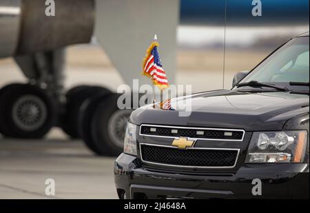 Otopeni, Rumänien - 11. März 2022: US-Vizepräsident Chevy Suburban Limousine. Stockfoto