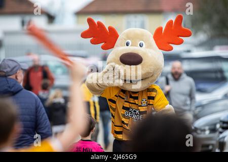 Maskottchen Marvin the Moose der englischen Fußballmannschaft Cambridge United Stockfoto