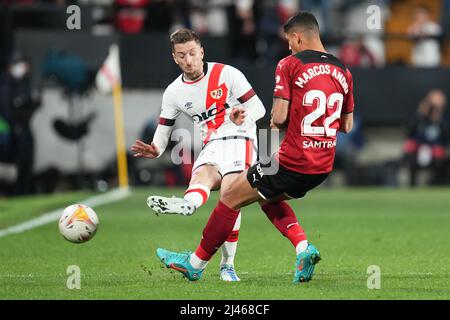 Während des La Liga-Spiels zwischen Rayo Vallecano und Valencia spielte CF am 11. April 2022 im Stadion Vallecas in Madrid, Spanien. (Foto von Colas Buera / PRESSINPHOTO) Stockfoto