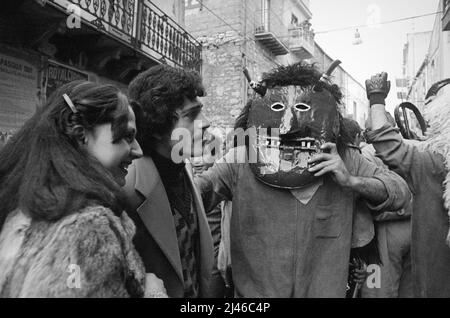 Sizilien (Italien), traditionelle Feste der Ostern, Tanz der Teufel in Prizzi (Palermo) Stockfoto