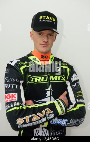 MANCHESTER, GROSSBRITANNIEN. APRIL 12.: Anders Rowe, Ipswich Witches' Rising Star beim Saisonstart des Discovery Networks Eurosport Speedway im National Speedway Stadium, Manchester am Dienstag, 12.. April 2022 (Credit: Ian Charles | MI News) Credit: MI News & Sport /Alamy Live News Stockfoto