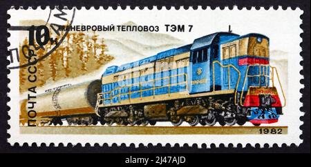 RUSSLAND - UM 1982: Eine in Russland gedruckte Marke zeigt TEP-7, Diesel Locomotive, um 1982 Stockfoto