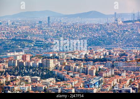 Asiatischer Teil von Istanbul, die Uskudarküste, die Luftaufnahme Stockfoto