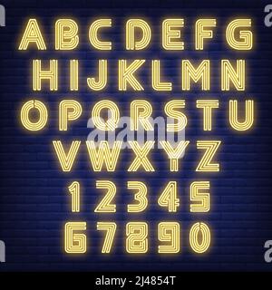 Englisches Alphabet Neonschild. Leuchtende Buchstaben und Figuren auf dunklem Backsteinwand-Hintergrund. Nächtliche Werbung. Vektor-Illustration im Neon-Stil f Stock Vektor
