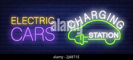 Elektroautos Ladestation Neonschild. Silhouette von grünem Auto mit Stecker. Vektorgrafik im Neon-Stil für ökologischen Transport oder Autobatterie Stock Vektor